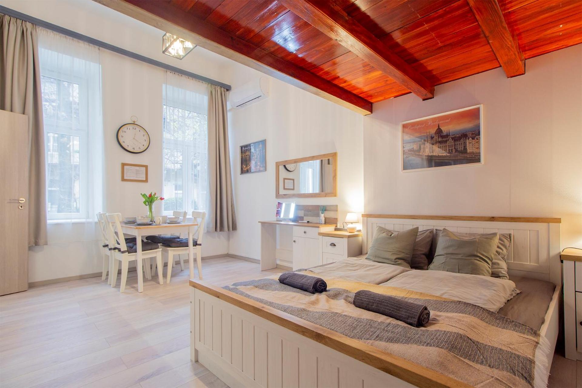 Dob Apartment With Ac Boedapest Buitenkant foto
